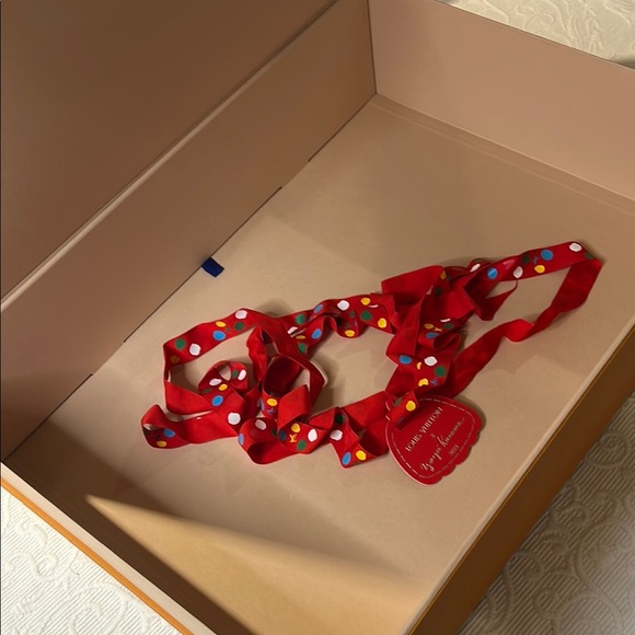 Louis Vuitton Signature Orange Box Large BOX. Magnetic closure. - Picture 6 of 11